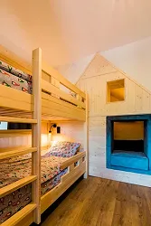 Hotelzwembad in Zalesie Mazury - ontspannings- en zwemzone